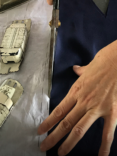 某某服装服饰定做公司